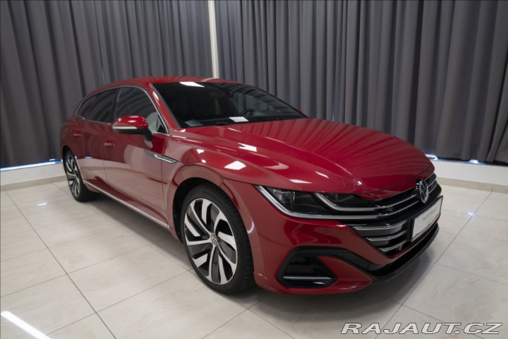 Volkswagen Arteon 2,0 TDI DSG R-LINE 1. MAJ 2022