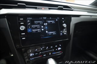 Volkswagen Arteon 2,0 TDI DSG R-LINE 1. MAJ 2022