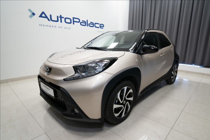 Toyota Aygo 1,0 i AT 1. MAJ ČR 1254 K