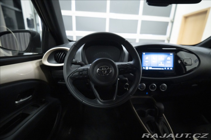 Toyota Aygo 1,0 i AT 1. MAJ ČR 1254 K 2025