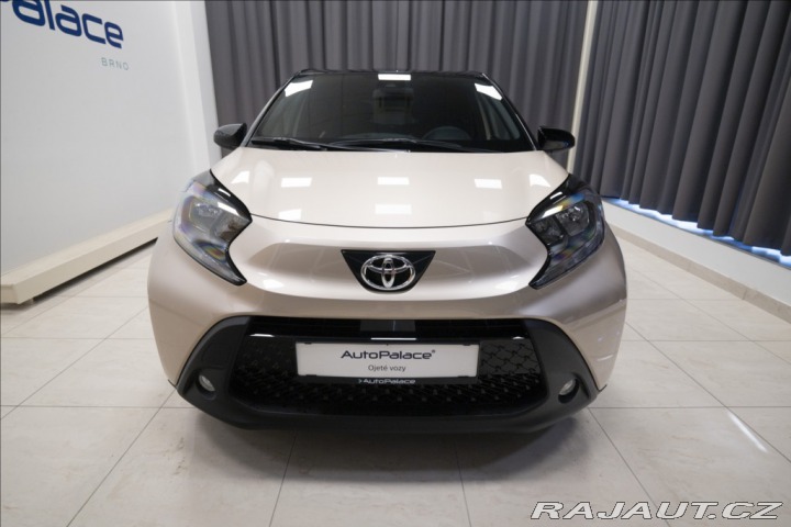 Toyota Aygo 1,0 i AT 1. MAJ ČR 1254 K 2025