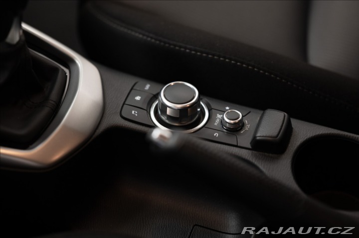 Mazda CX-3 2,0 SKYACTIV NAVI VÝHŘEV 2016