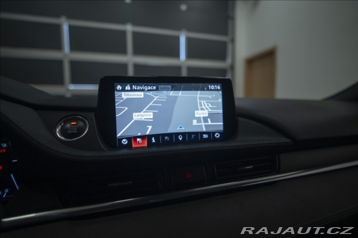 Mazda 2 1,5 SKYACTIV NAVI VÝHŘEV 1800