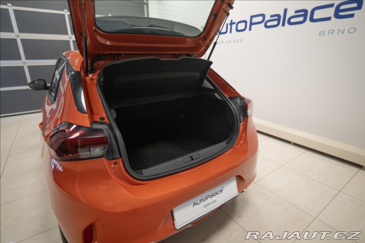 Opel Corsa 1,2 i KLIMA VÝHŘEV VOLANT 2019