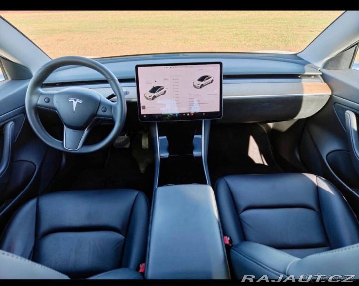 Tesla Model 3 Standard Range Plus – Zár 2019