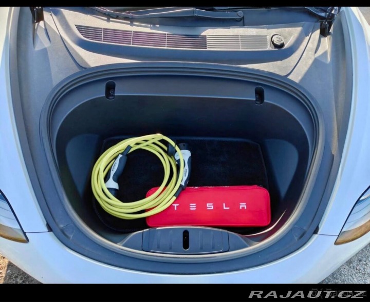 Tesla Model 3 Standard Range Plus – Zár 2019