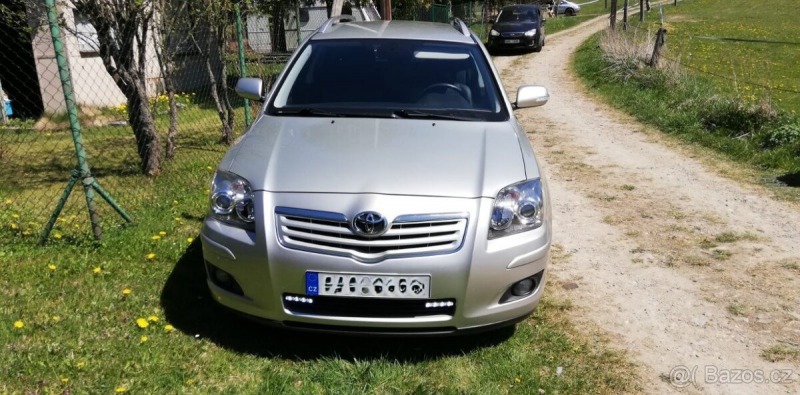 Toyota Avensis T 25 sol 2 vvti benzin to