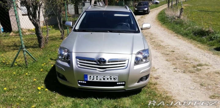 Toyota Avensis T 25 sol 2 vvti benzin to 1800