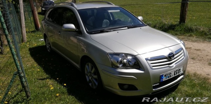 Toyota Avensis T 25 sol 2 vvti benzin to 1800