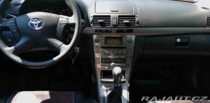 Toyota Avensis T 25 sol 2 vvti benzin to 1800