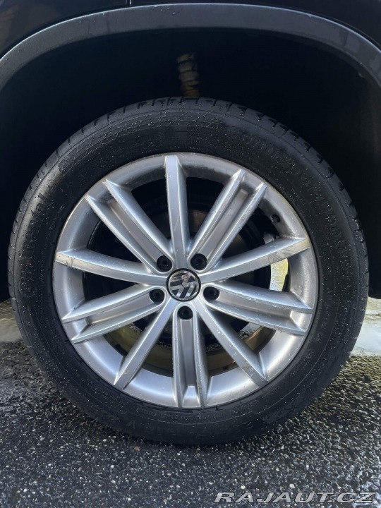 Volkswagen Tiguan 2,0   TDI 4 motion 1800
