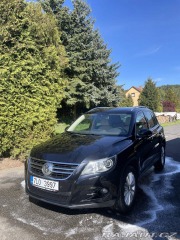 Volkswagen Tiguan 2,0   TDI 4 motion 1800