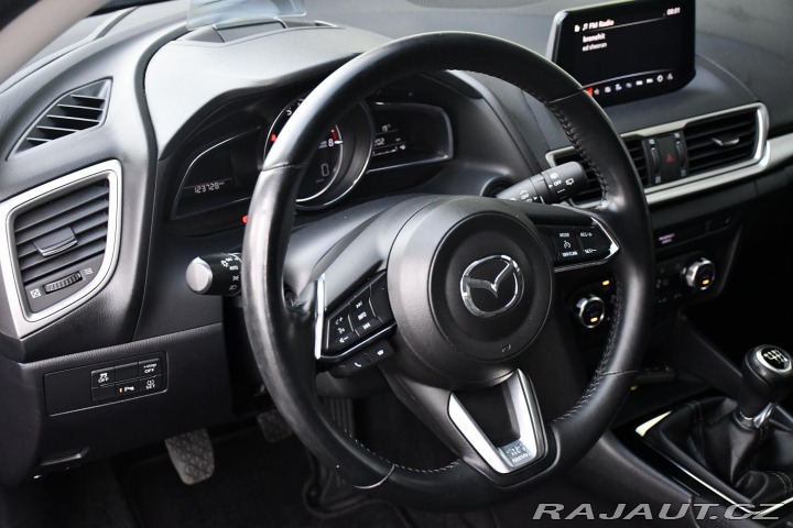 Mazda 3 2.0iREVOLUTION TAZNE HUD 2019