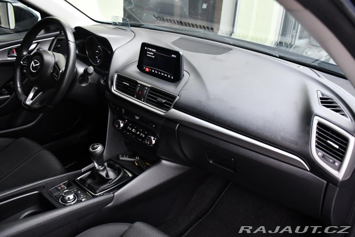 Mazda 3 2019