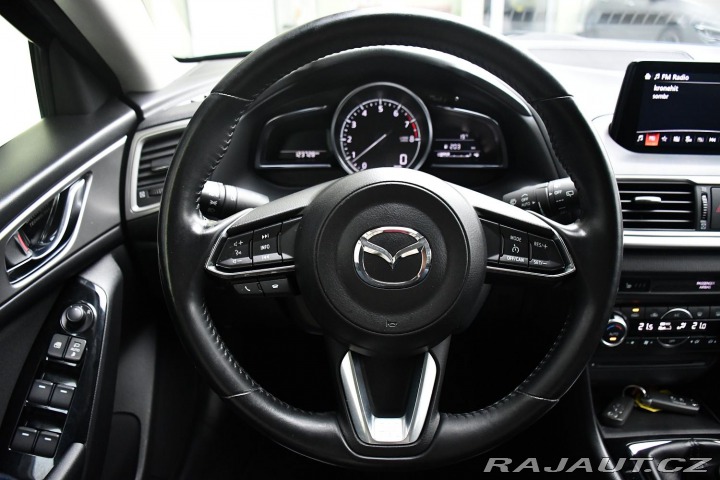 Mazda 3 2019