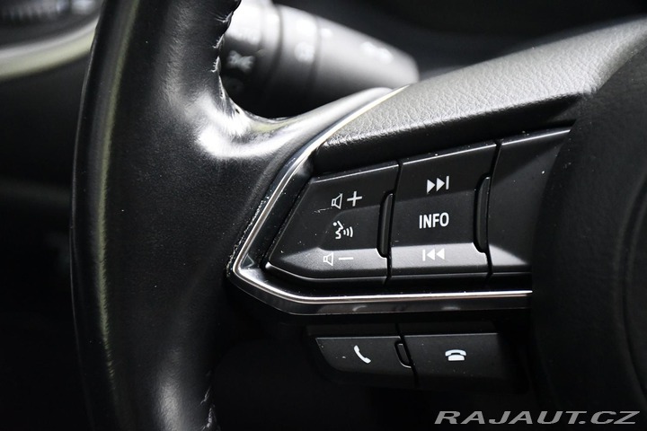Mazda 3 2.0iSIGNATURE+ TAŽNÉ HUD 2019