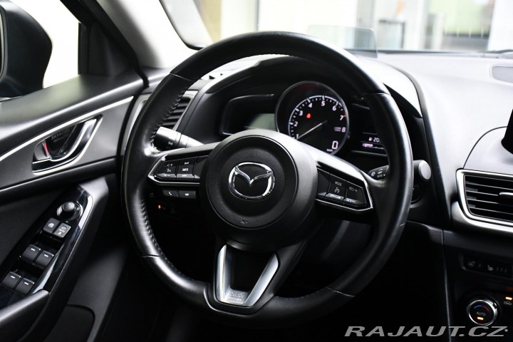 Mazda 3 2019