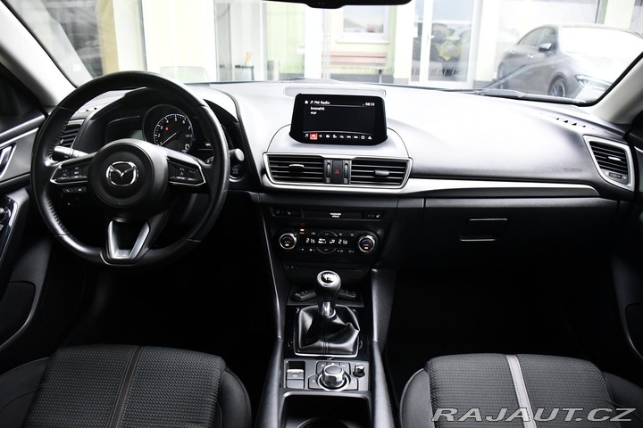 Mazda 3 2.0iSIGNATURE+ TAŽNÉ HUD 2019