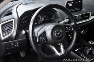 Mazda 3  2019