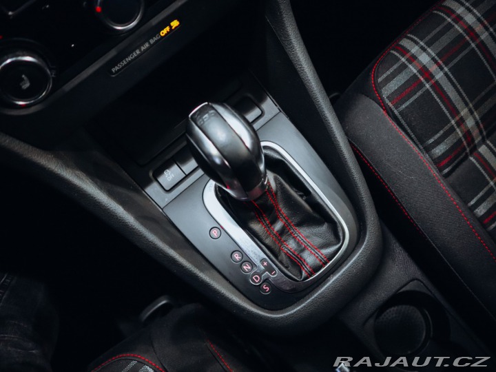 Volkswagen Golf GTI 2012