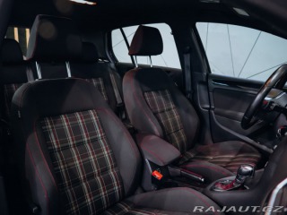Volkswagen Golf GTI 2012