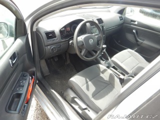 Volkswagen Golf V 1.4i, 55 kW, DIGIKLIMA 2003