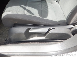 Volkswagen Golf V 1.4i, 55 kW, DIGIKLIMA 2003