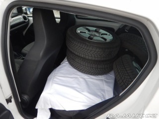Volkswagen up! 1.0i, CNG, KLIMA 2013