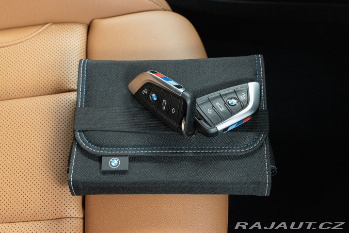 BMW X3 xDrive20d REZERVACE 2022