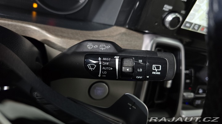 Kia Sorento 1.6 HEV 4WD 7 miest 2022