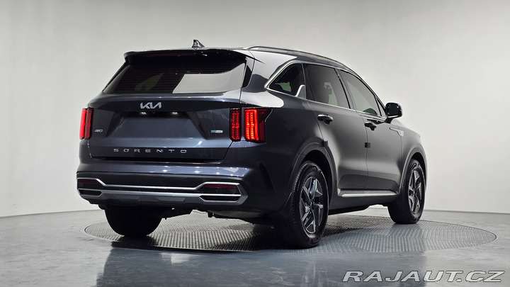 Kia Sorento 1.6 HEV 4WD 7 miest 2022