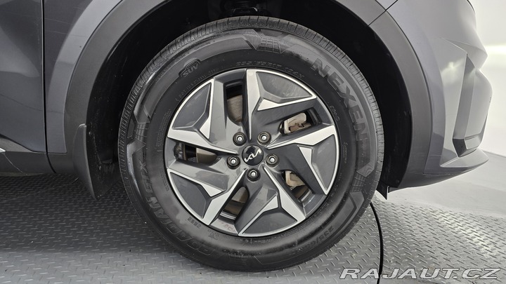 Kia Sorento 1.6 HEV 4WD 7 miest 2022
