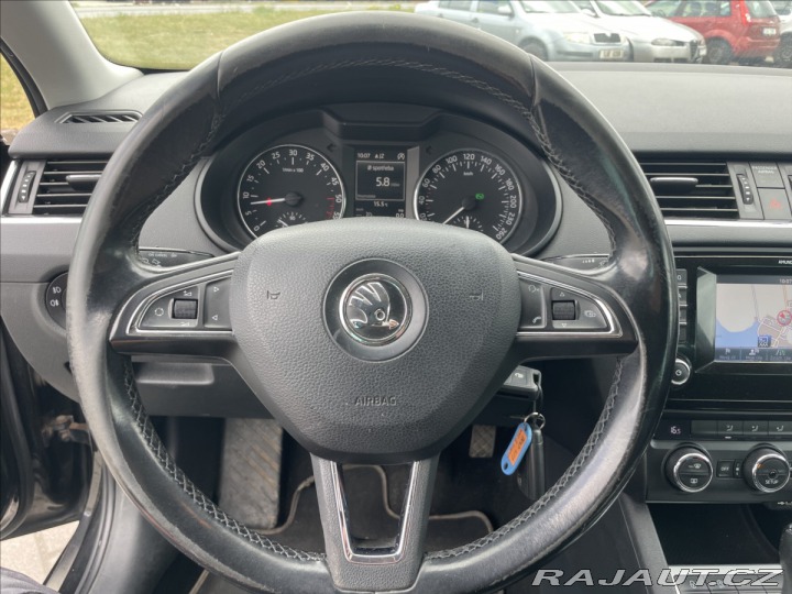 Škoda Octavia 2,0 TDi 110kw DSG Style L 2013
