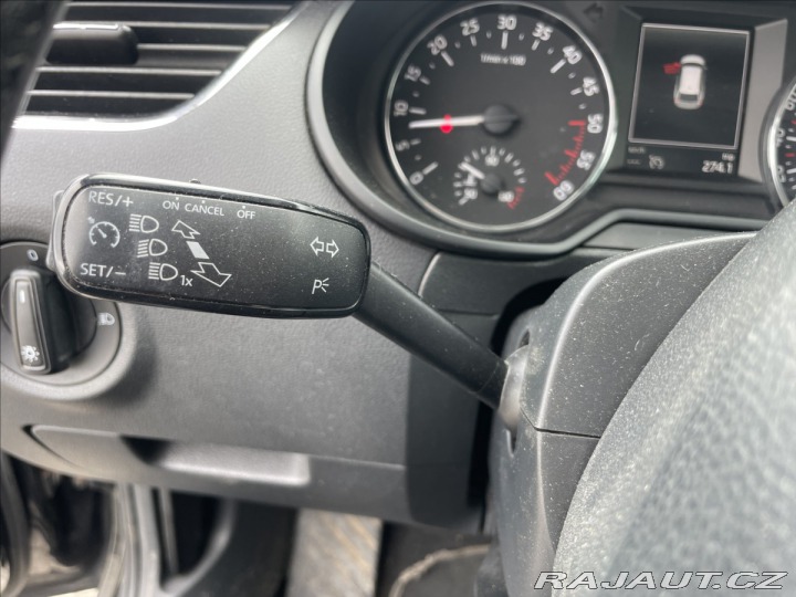 Škoda Octavia 2,0 TDi 110kw DSG Style L 2013