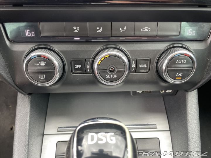 Škoda Octavia 2,0 TDi 110kw DSG Style L 2013