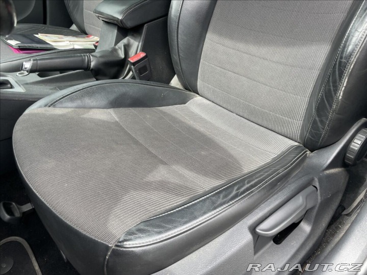Škoda Octavia 2,0 TDi 110kw DSG Style L 2013