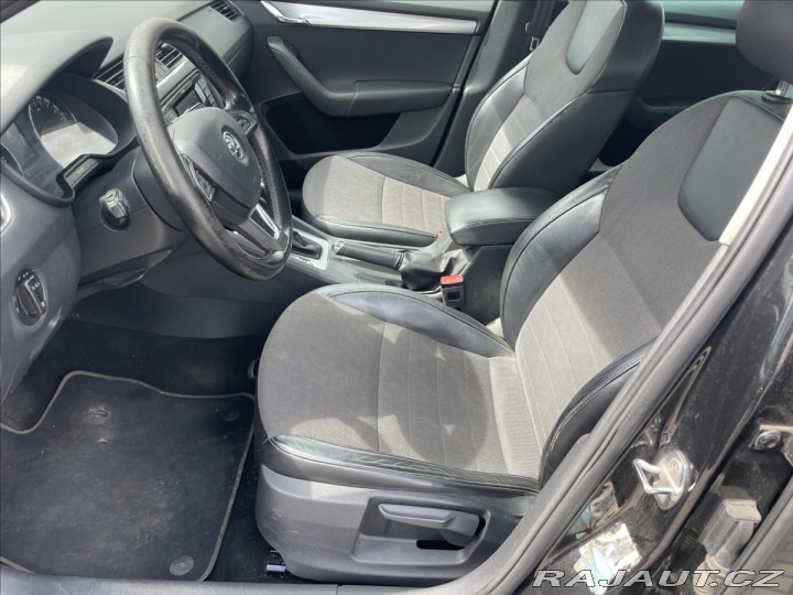 Škoda Octavia 2,0 TDi 110kw DSG Style L 2013