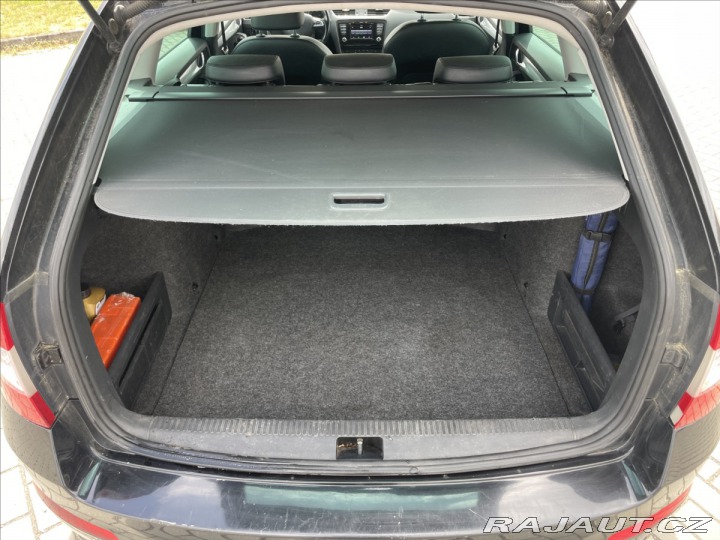 Škoda Octavia 2,0 TDi 110kw DSG Style L 2013