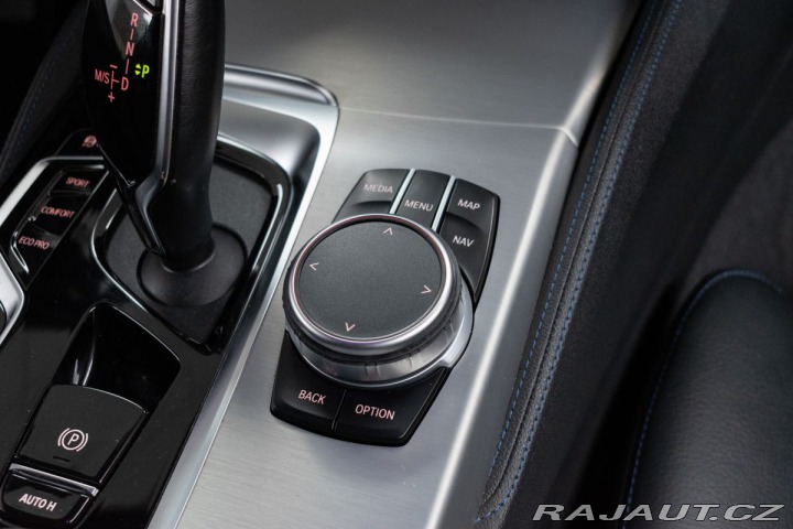 BMW 5 530d xD REZERVACE 2020