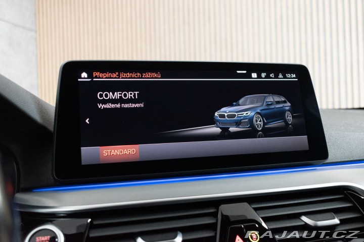 BMW 5 530d xD REZERVACE 2020