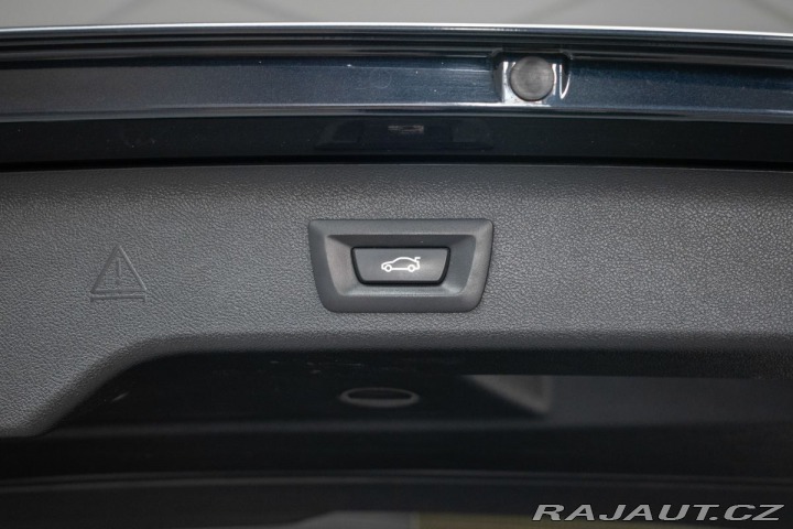 BMW 5 530d xD REZERVACE 2020