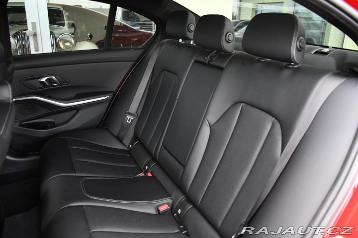 BMW 3 320d xD Head-up MSPORT ČR 2024
