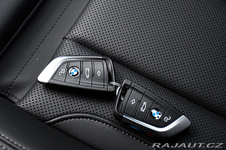 BMW 3 320d xD Head-up MSPORT ČR 2024