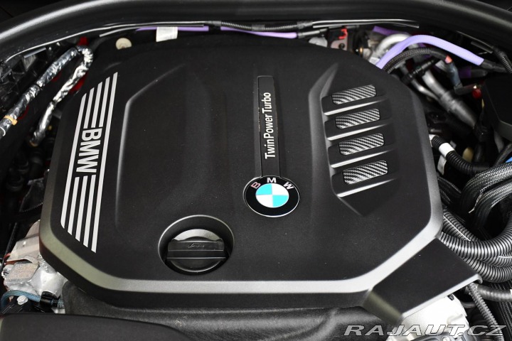 BMW 3 320d xD Head-up MSPORT ČR 2024