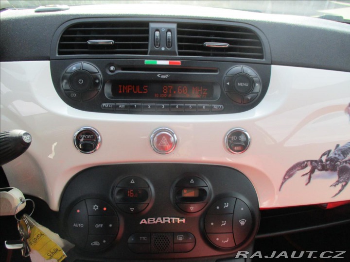 Abarth 500 1,4 T-Jet M 99kw TOP 2sad 2011