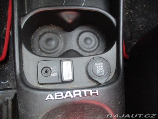 Abarth 500 1,4 T-Jet M 99kw TOP 2sad 2011