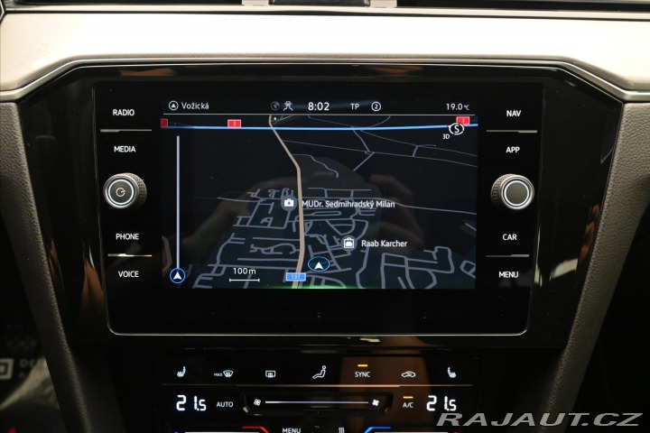 Volkswagen Passat 2,0 TDI 110KW Business Zá 2023