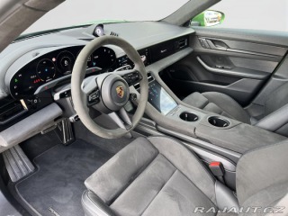Porsche Taycan GTS Sport Turismo 2022