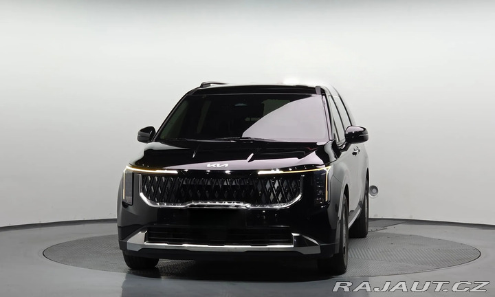 Kia Carnival 1.6T HEV NOBLESSE 2024