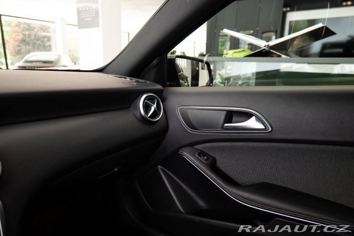 Mercedes-Benz A 180d Style 2017
